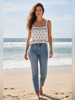 Abercrombie & Fitch White Linen Embroidered Square-Neck Cami Boho Coquette Sz XL